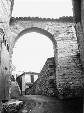 Porta urbica della seconda cinta muraria